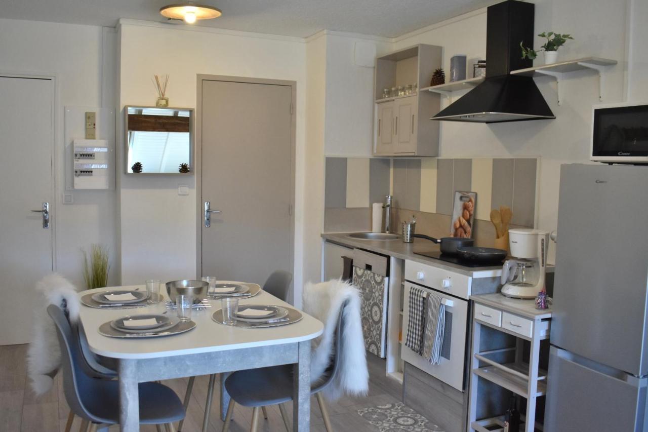 Charmant Studio, Le Petit Gris Des Montagnes Mouthe Ngoại thất bức ảnh